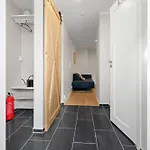 Modern And Cozy Near And Transport Appartement *