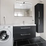 Modern And Cozy Near And Transport