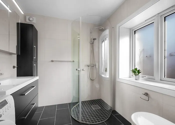 Modern And Cozy Near And Transport Appartamento *
