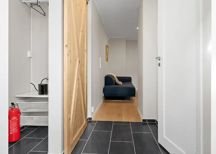 Modern And Cozy Near And Transport Appartamento *
